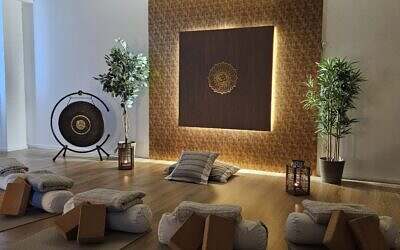 Invigning Studio Yoga Path